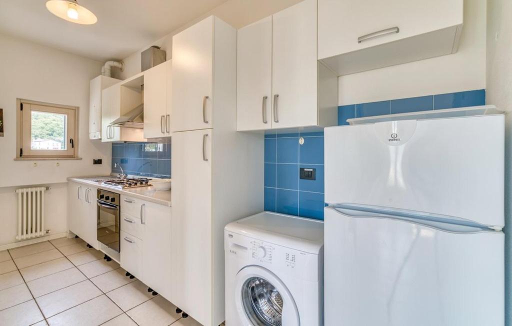 Apartmentsgarda - Ca' Capre エクステリア 写真